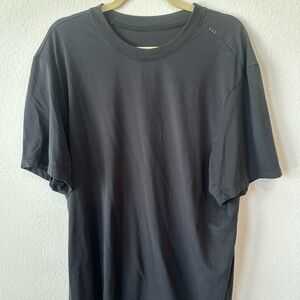 lululemon athletica Black Short Sleeve Tee